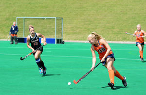 Fifth-year senior Kati Nearhouse dribbles the ball toward Ball State's cage during the Orange's 5-0 win on Sunday at J.S. Coyne Stadium.